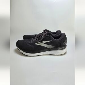 Brooks Ghost 16 Women's Wide Black Gray White Running Shoe Sneaker Size 9.5 Wide